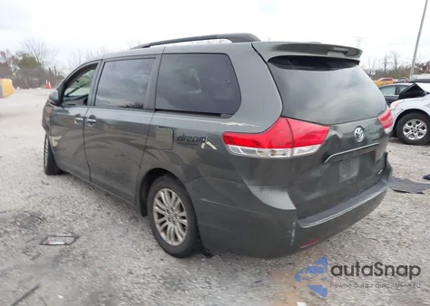 2012 Toyota Sienna Xle V6 8 Passenger из США, поврежденный, VIN 5TDYK3DC5CS222618